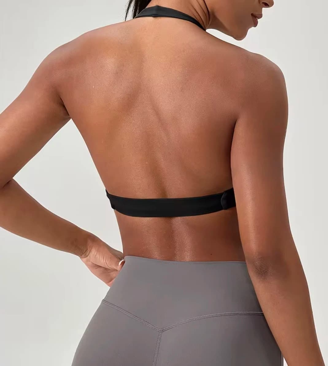 Top Aura black